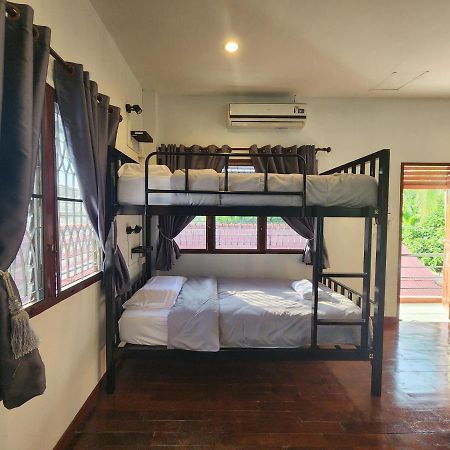 Blue Moon House - A Budget Hostel For Easy Travellers Chiang Mai Eksteriør bilde