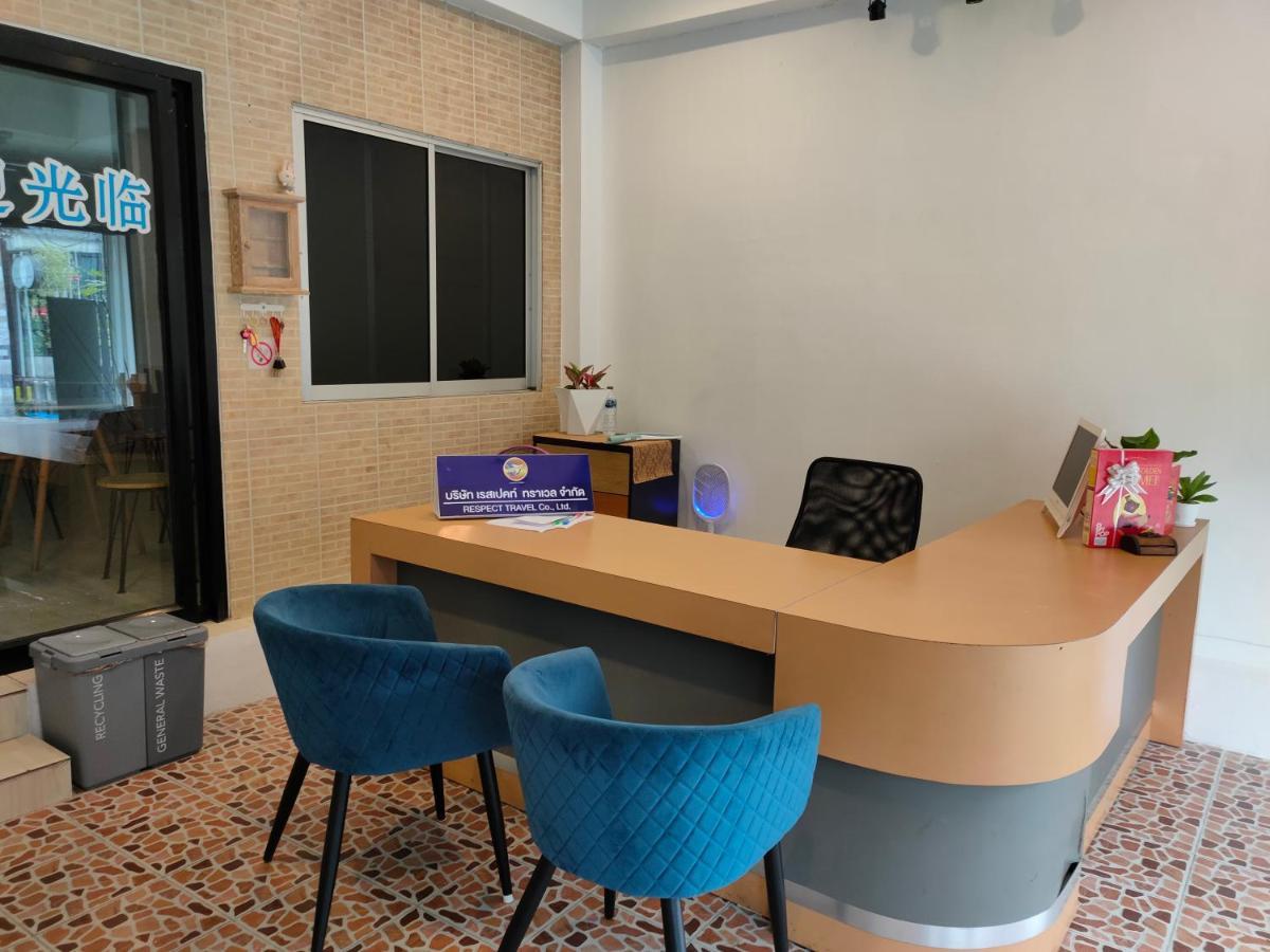 Blue Moon House - A Budget Hostel For Easy Travellers Chiang Mai Eksteriør bilde